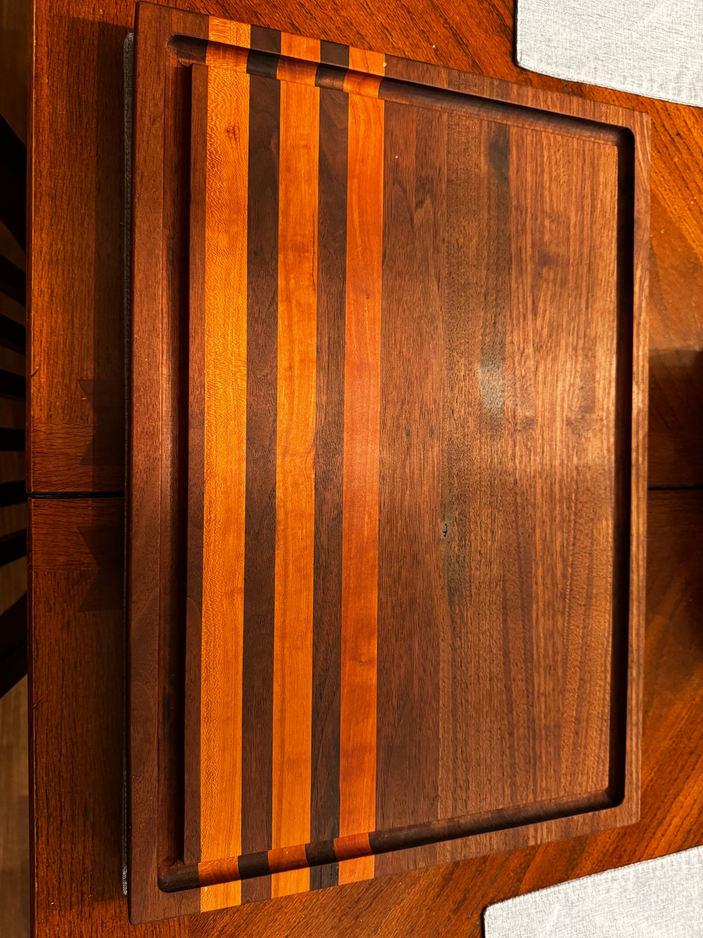 Custom Face-Grain Cutting Board